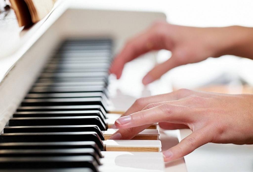 Sounds of Perfection: Piano Lessons at Sound Harmony Music School